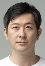 山中アラタ