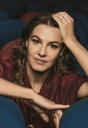 Estela Renner