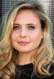 Leah Pipes