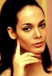 Martine Beswick