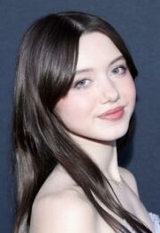 Violet McGraw